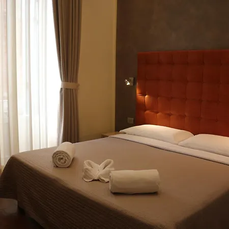 La Madonnina 3* Milánó