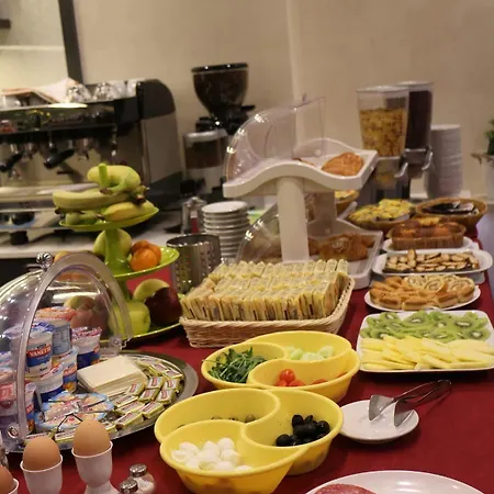 La Madonnina 3* Mediolan