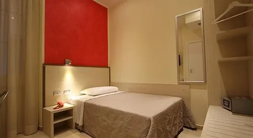 La Madonnina 3* Milánó